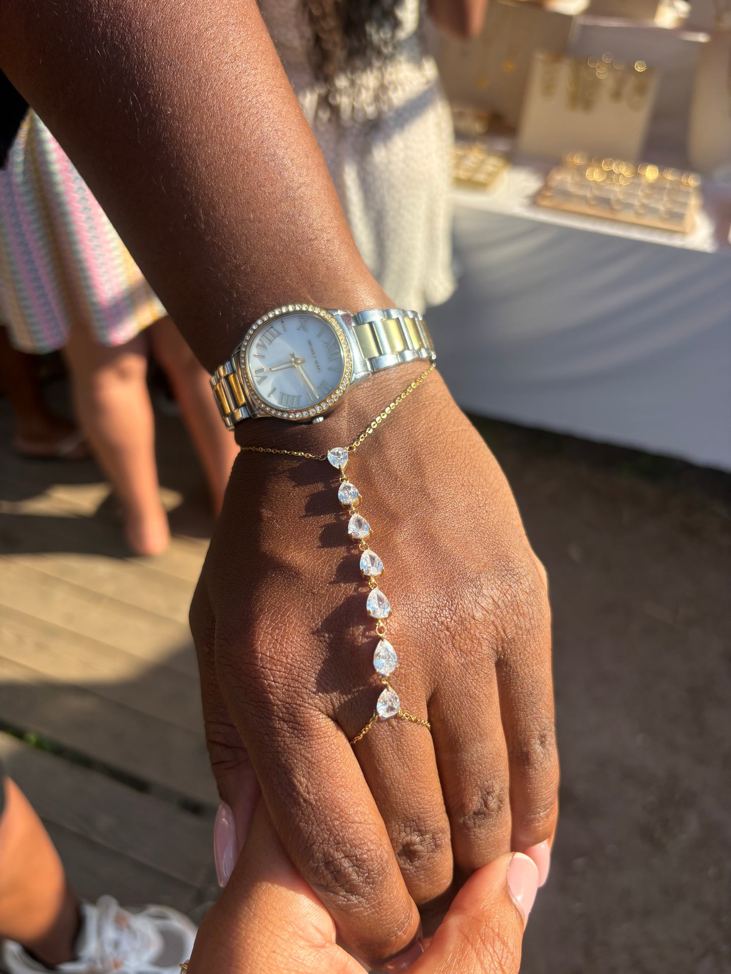 LUZ HAND CHAIN