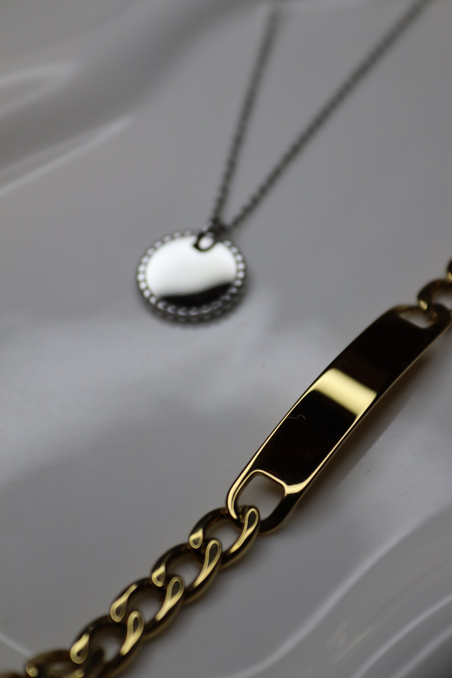 Engraved bracelet with golden bar