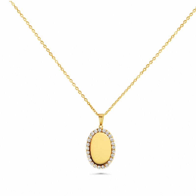 Engraved necklace with oval pendant rhinestones