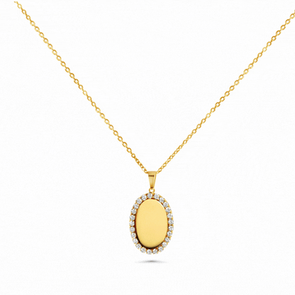 Engraved necklace with oval pendant rhinestones