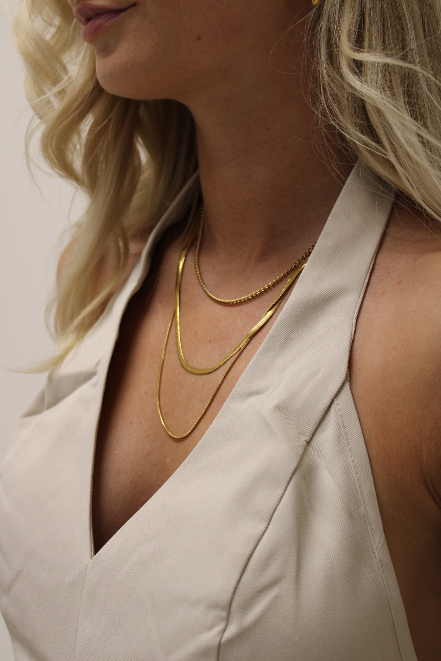 LUNA NECKLACE