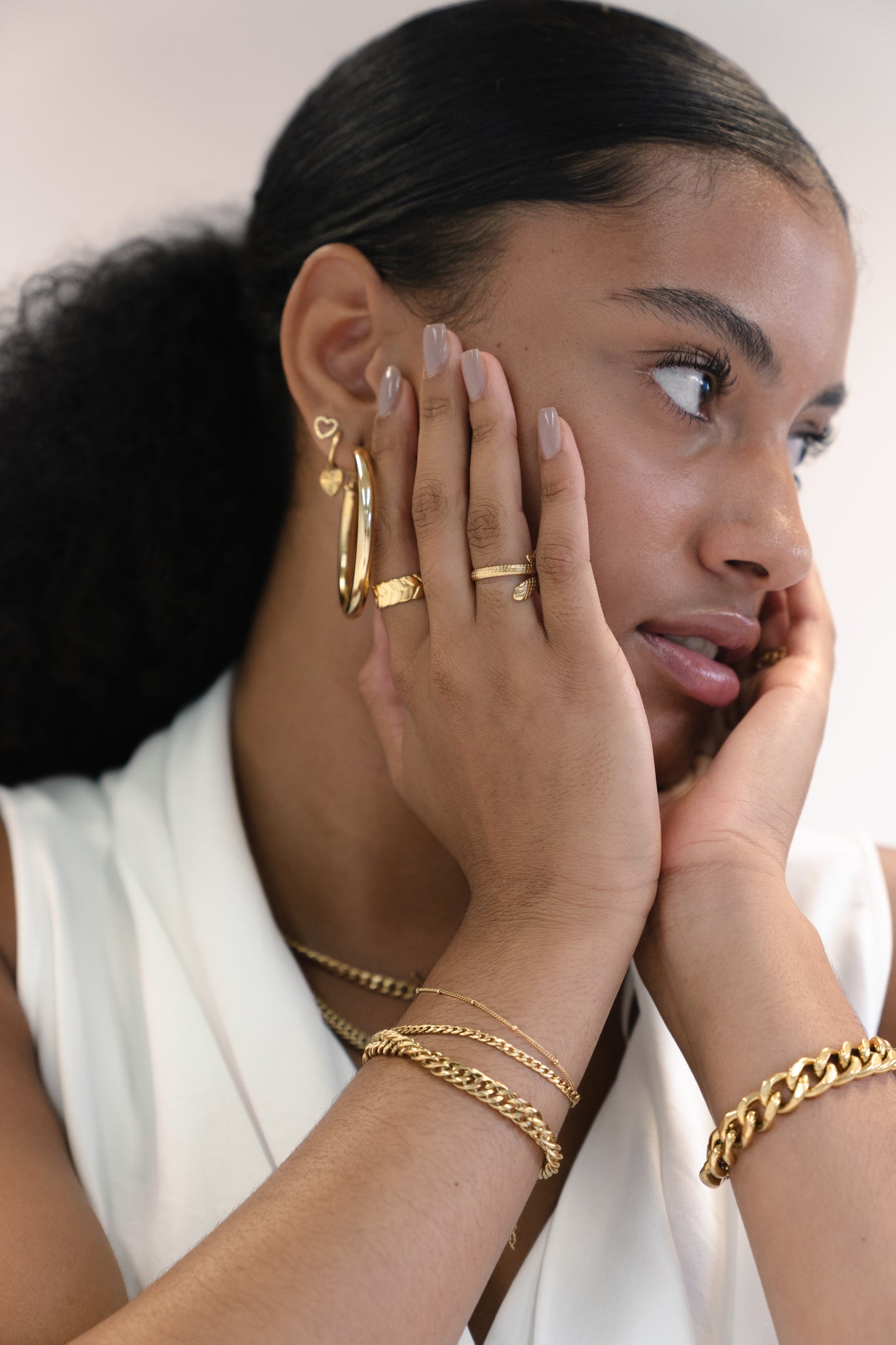 MILA HOOPS