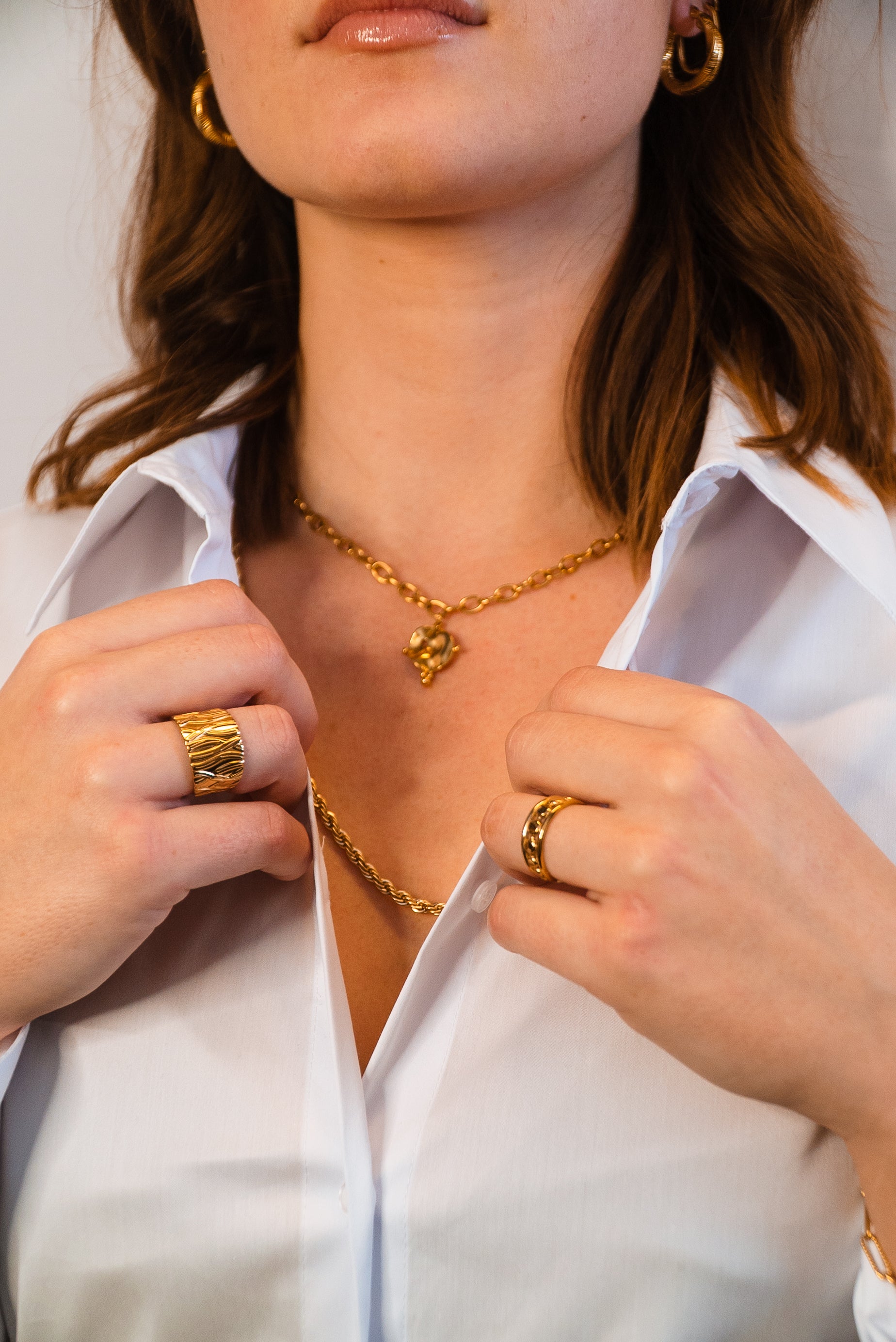 LUCY NECKLACE