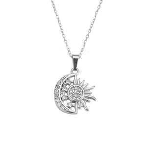LUNA NECKLACE