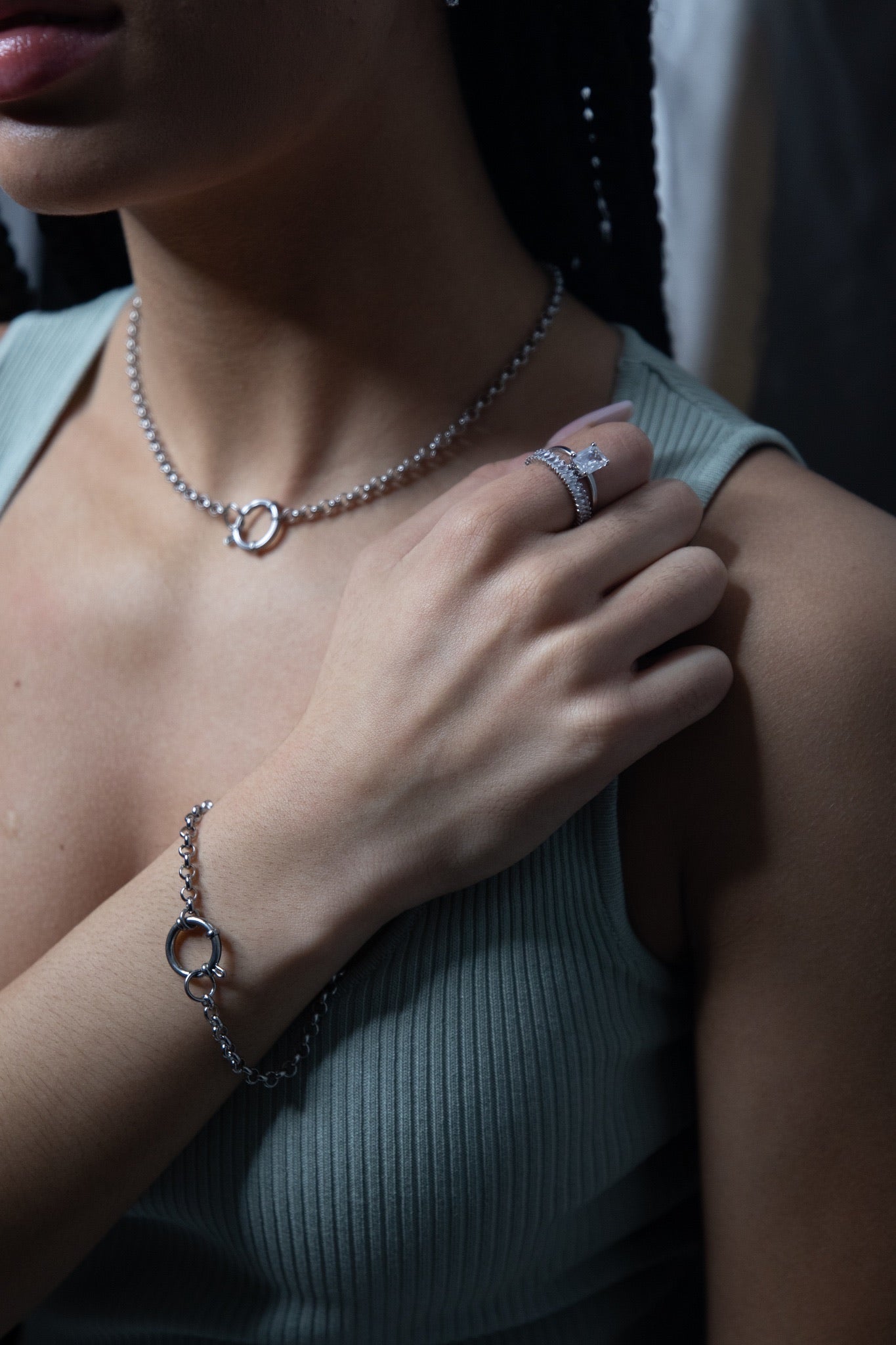 CHLOE NECKLACE