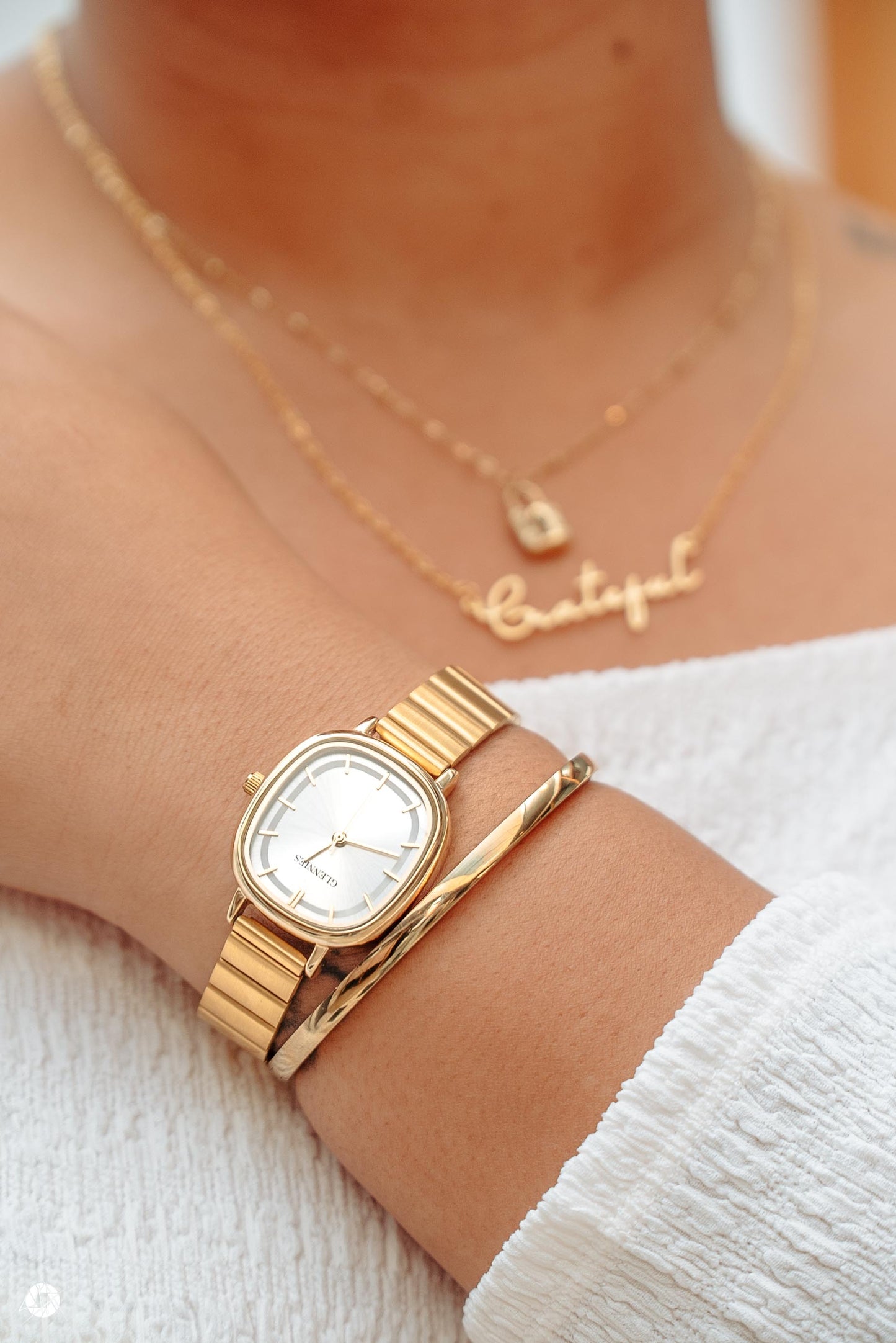 GLENNIES DELUXE WATCH